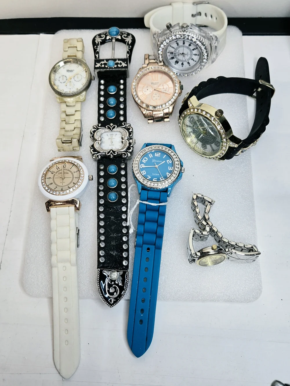 Geneva Platinum bright blue